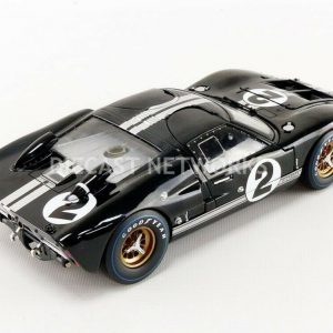 1:18 Shelby-Collectibles Ford Gt40 Mkii 7.0L V8 #2 Winner Le Mans 1966 SHELBY431