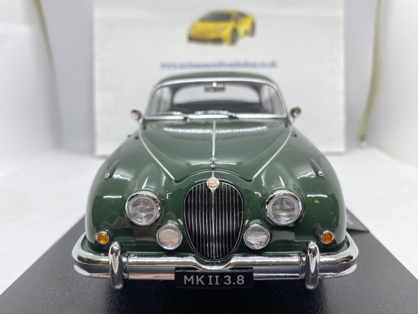 KK Scale 1/18 Jaguar MK II 3.8 RHD 1959 - Dark Green - Prévente