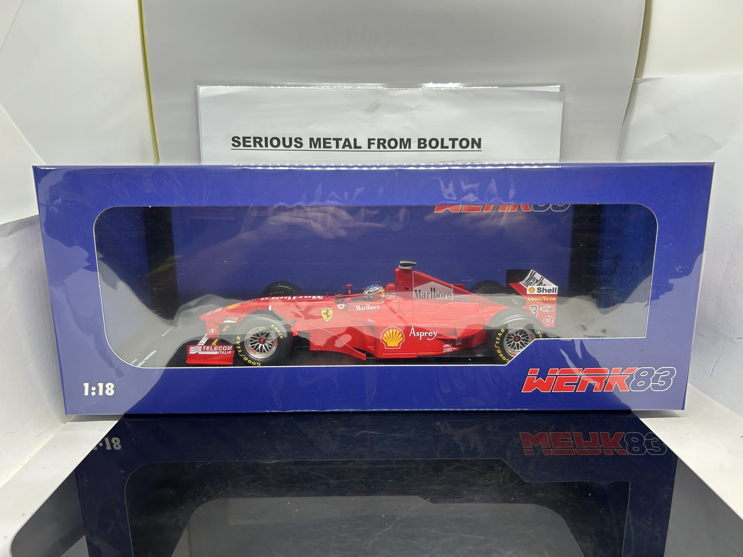W18033001 0
